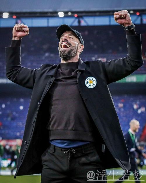 莱斯特城提前降级!范尼主场遭遇零进球尴尬,创纪录式低谷 莱斯特城提前降级!范尼主场遭遇零进球尴尬,创纪录式低谷