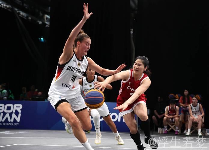 中国女子三人篮球队荣获亚洲杯第三名